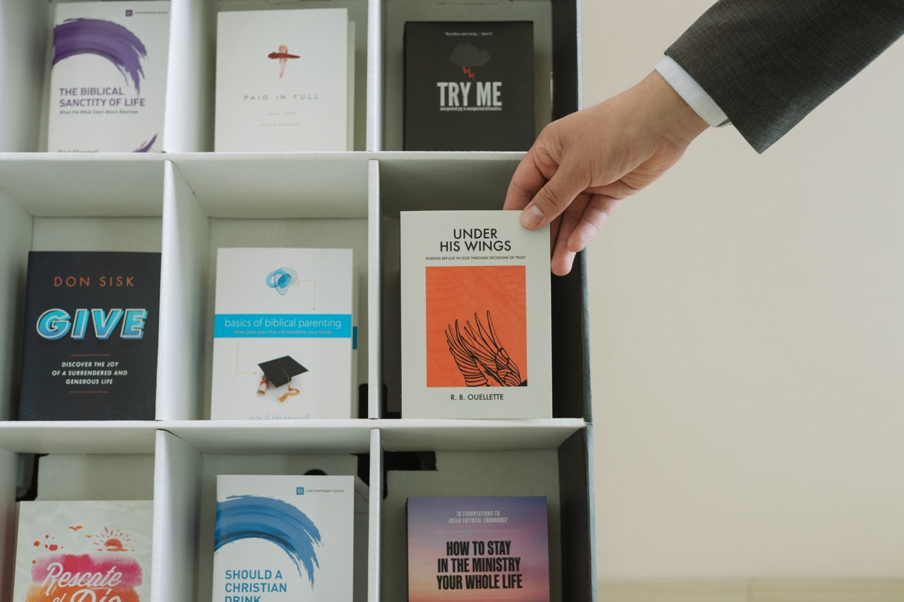 Minibook Display Case